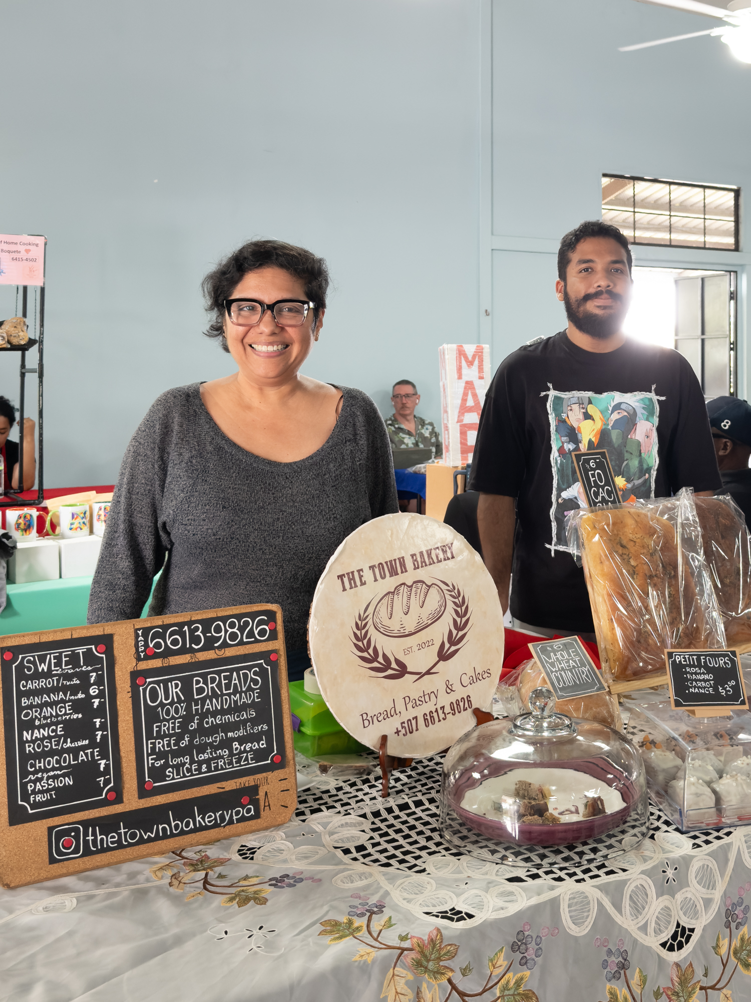 Thursday market April 17 9557