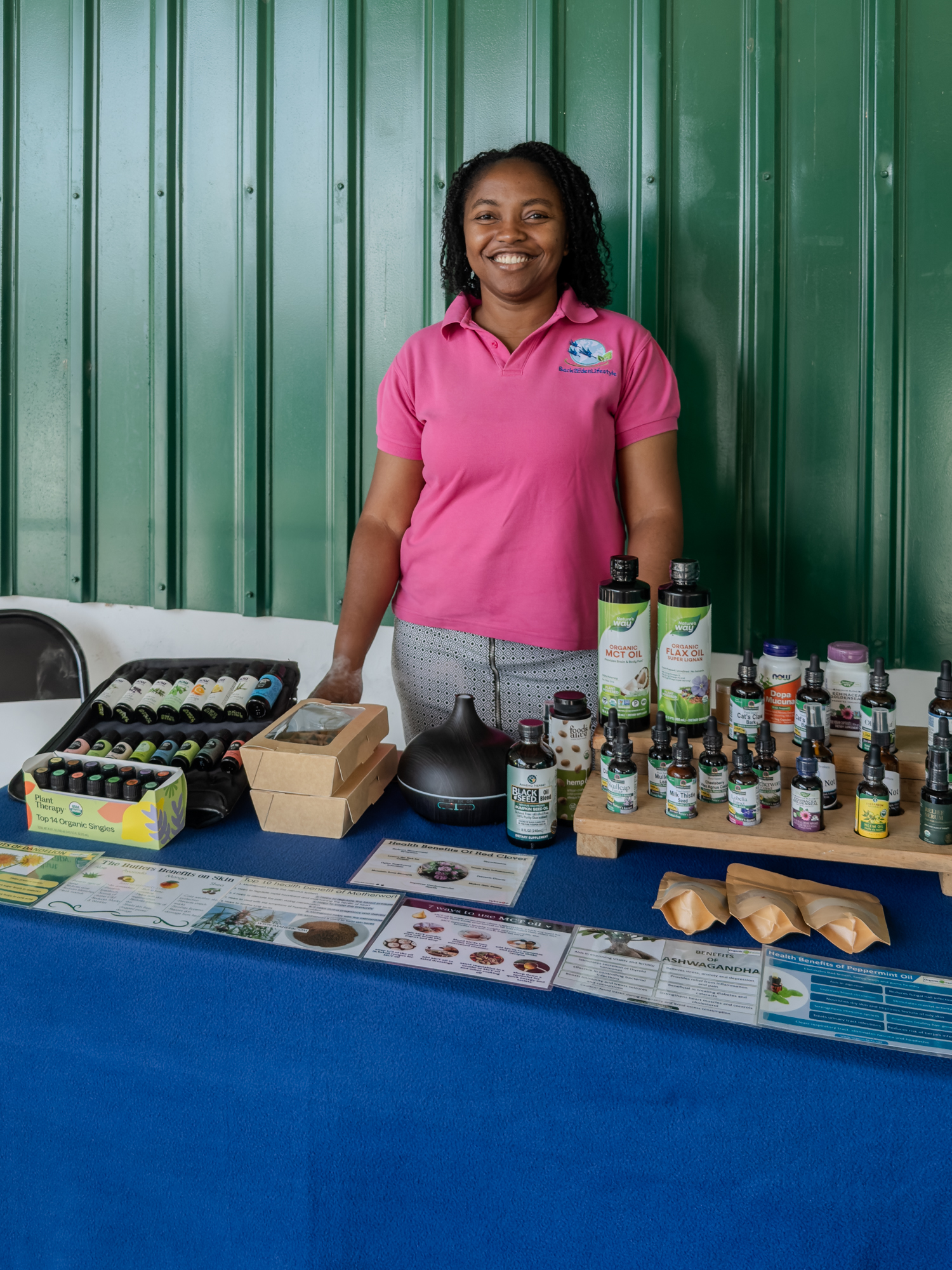 Thursday market 9487