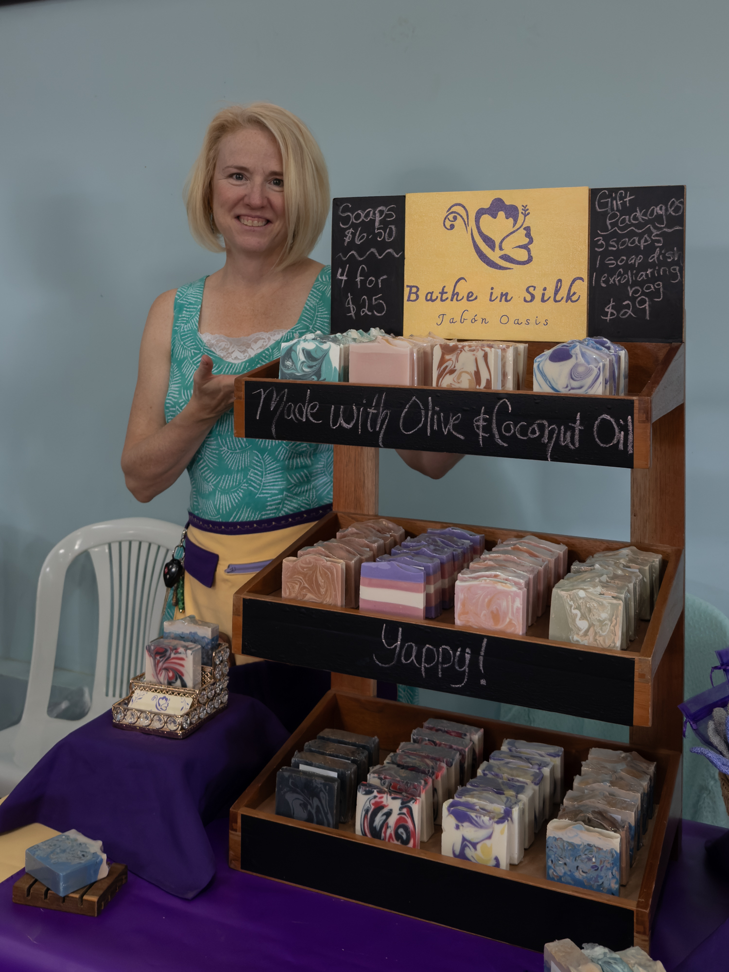 Thursday market April 17 9516